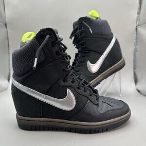 Nike Dunk Sky High Sneakerboot Women's US 7 Black Silver Hidden Wedge 684954-001